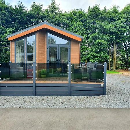 Grand Eagles Luxury Lodge, Auchterarder パース エクステリア 写真