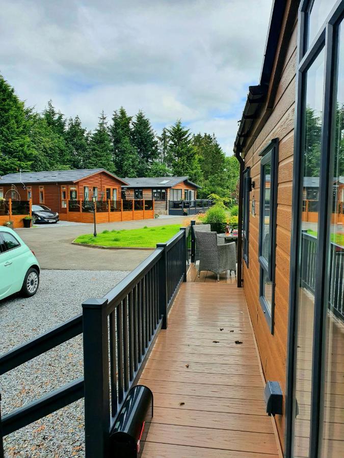 Grand Eagles Luxury Lodge, Auchterarder パース エクステリア 写真