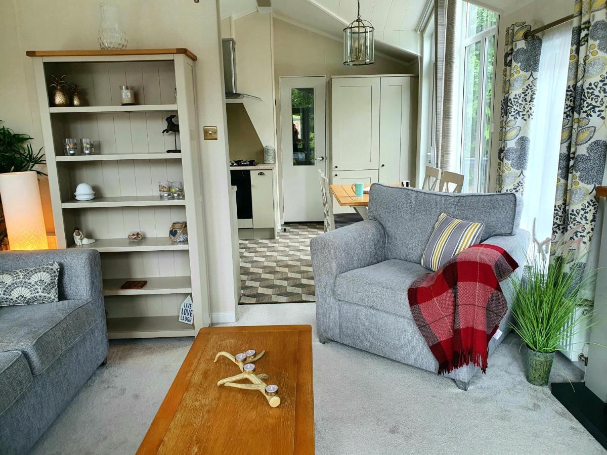 Grand Eagles Luxury Lodge, Auchterarder パース エクステリア 写真