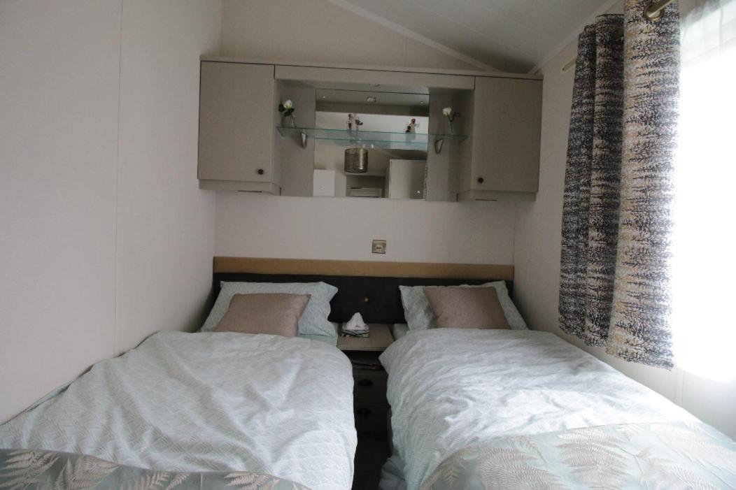 Grand Eagles Luxury Lodge, Auchterarder パース エクステリア 写真