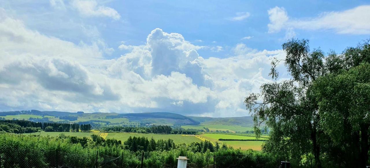 Grand Eagles Luxury Lodge, Auchterarder パース エクステリア 写真